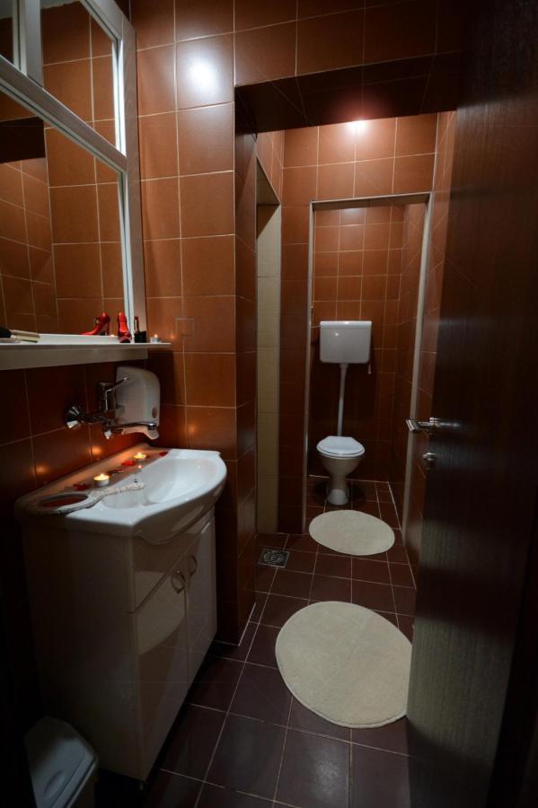 Apartmani Central 2.0 & Free Parking วรินรัชกา บานยา ภายนอก รูปภาพ